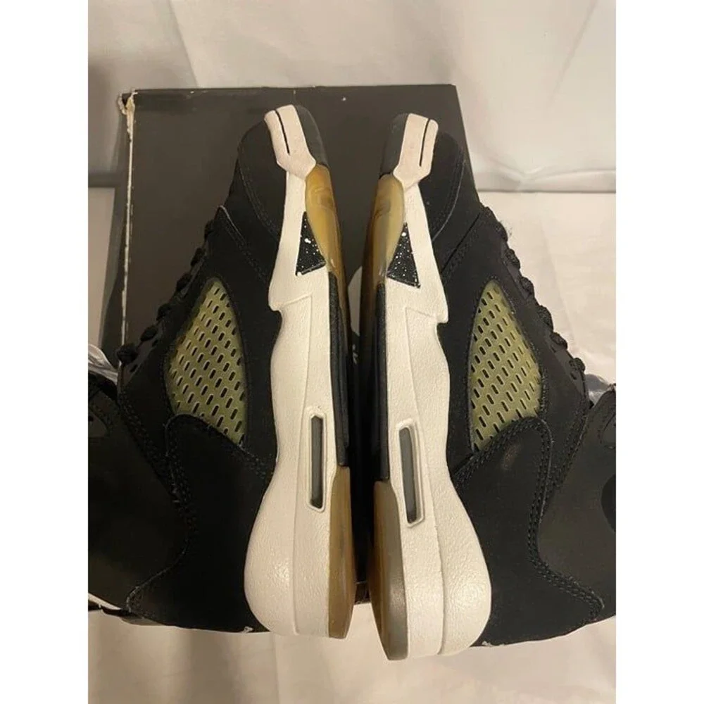 Jordan 5 Youth Size 4 Used Kids Shoes authentic
